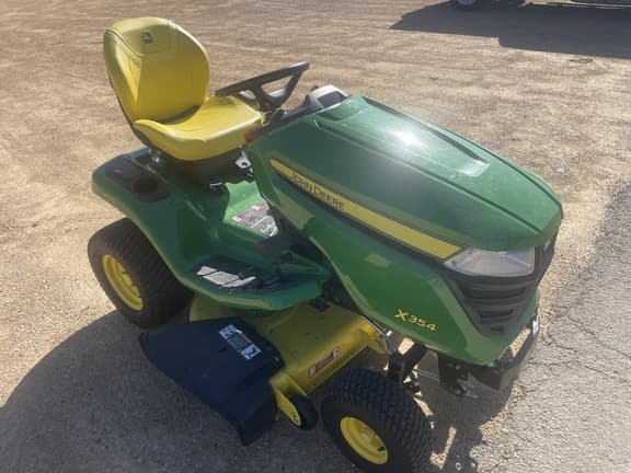 Image of John Deere X354 equipment image 3