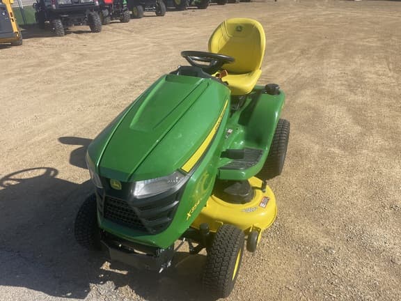 Image of John Deere X354 equipment image 1