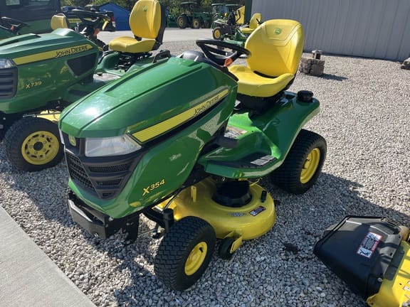 Main image John Deere X354