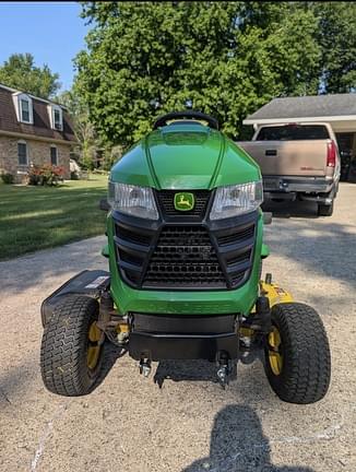 Image of John Deere X354 equipment image 1