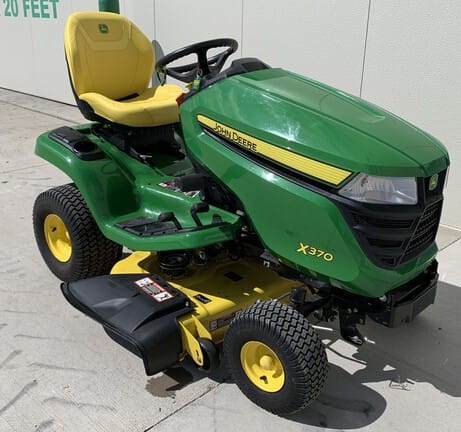 Main image John Deere X370