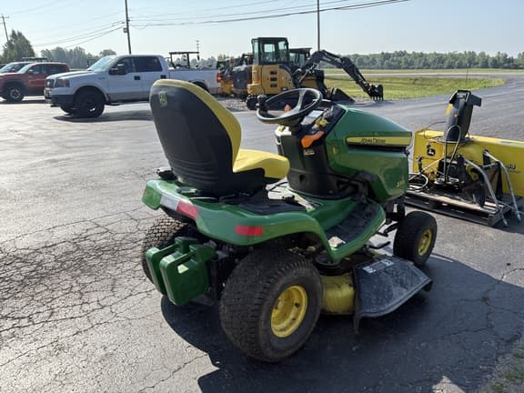Image of John Deere X370 equipment image 1