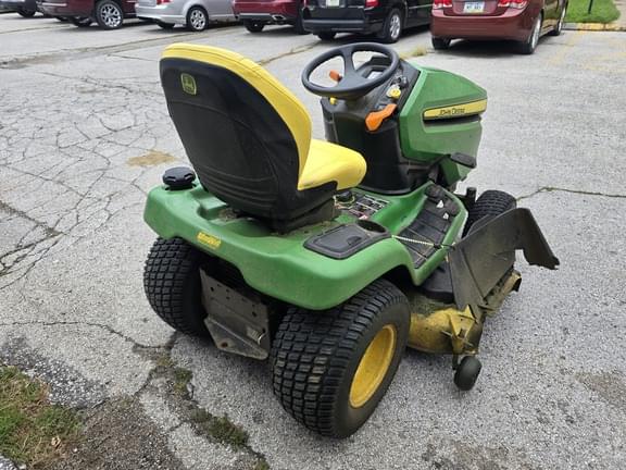 Image of John Deere X380 equipment image 4