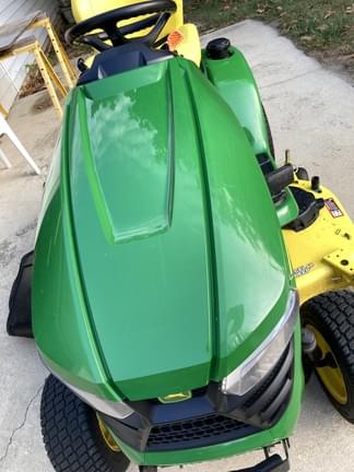 Image of John Deere X380 Image 0