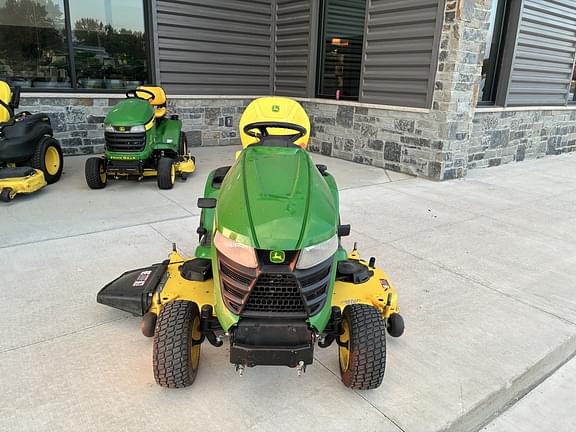 Image of John Deere X380 equipment image 1