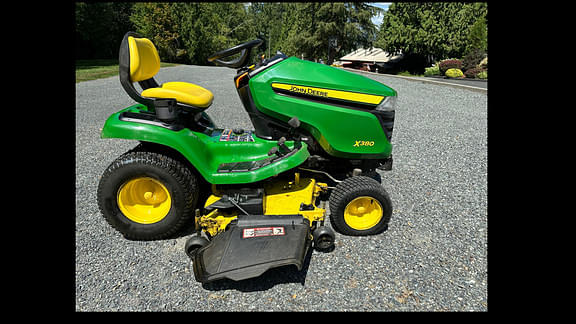 Image of John Deere X380 equipment image 2