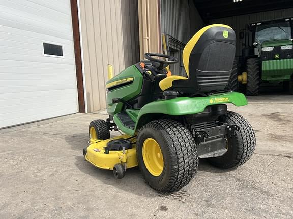 Image of John Deere X380 equipment image 4