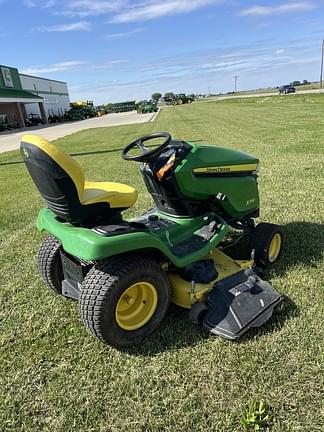 Image of John Deere X380 equipment image 3