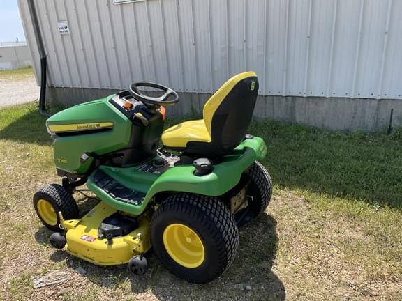 Image of John Deere X380 equipment image 3