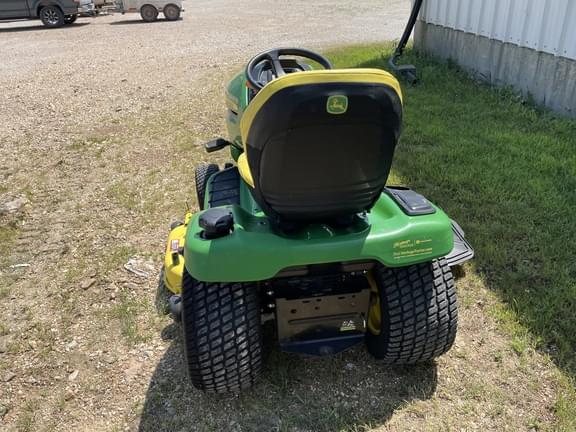 Image of John Deere X380 equipment image 4