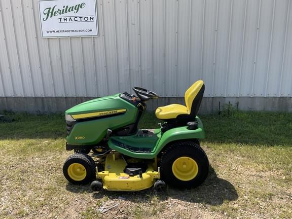 Image of John Deere X380 equipment image 2