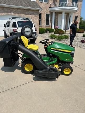 Image of John Deere X380 equipment image 4