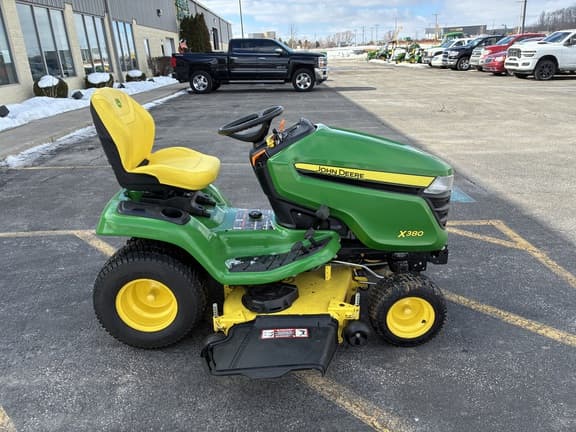 Image of John Deere X380 equipment image 1