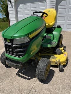 Image of John Deere X380 equipment image 4