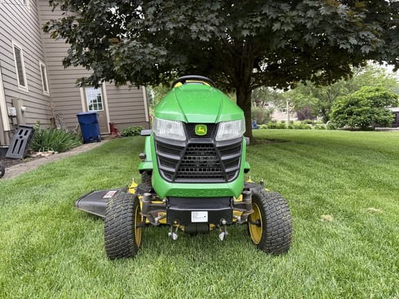 Image of John Deere X380 equipment image 4