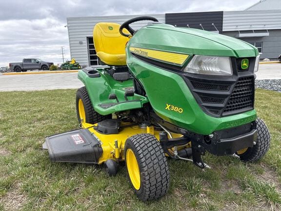 2021 John Deere X380 Equipment Image0