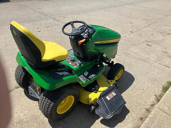 Image of John Deere X380 equipment image 3