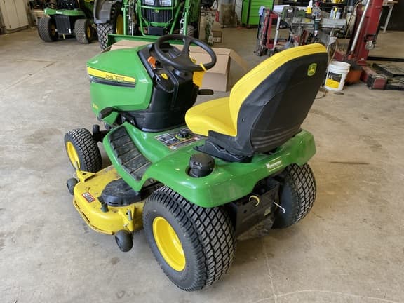 Image of John Deere X380 equipment image 2