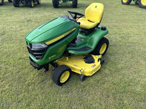 Image of John Deere X380 equipment image 2