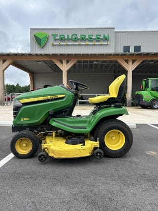 2021 John Deere X380 Equipment Image0