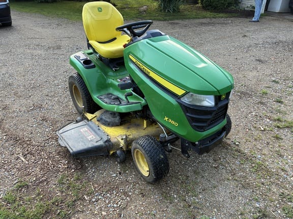 2021 John Deere X380 Equipment Image0