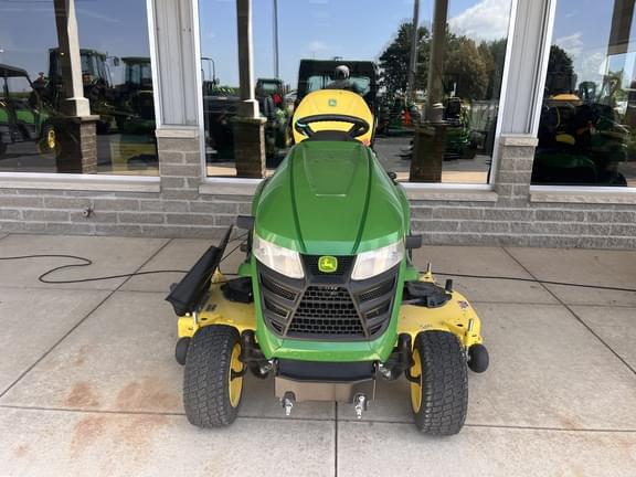 Image of John Deere X380 equipment image 1