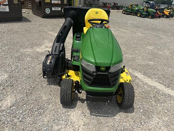 Image of John Deere X380 equipment image 4