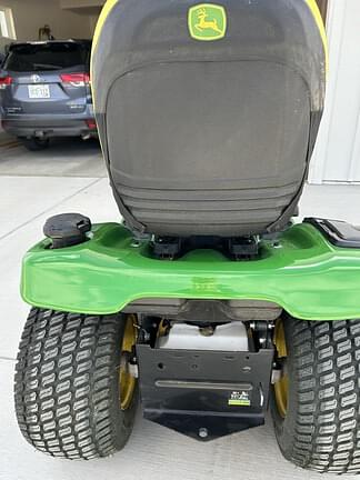 Image of John Deere X390 equipment image 4