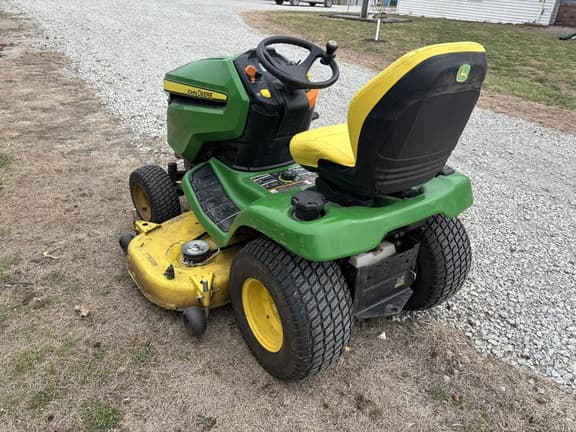 Image of John Deere X390 equipment image 3