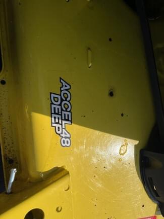 Image of John Deere X390 equipment image 4
