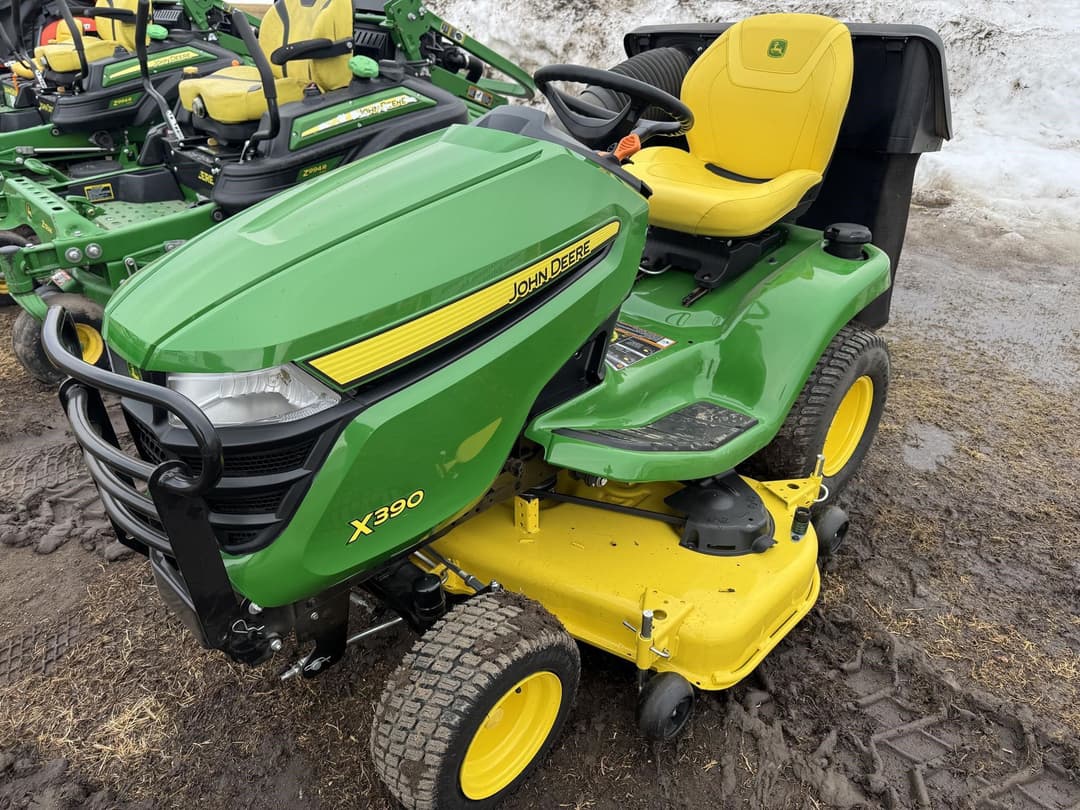 Image of John Deere X390 Primary image