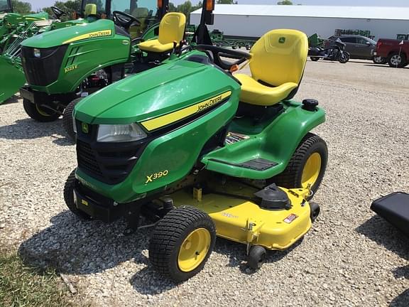 Image of John Deere X390 Primary image