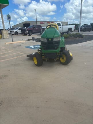 Image of John Deere X390 equipment image 2