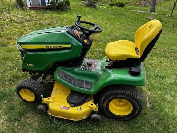 Main image John Deere X390