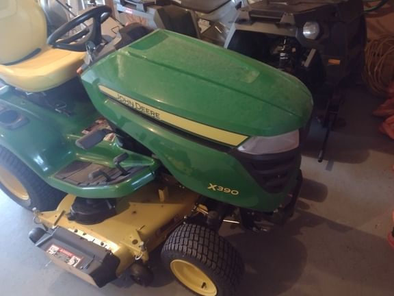 Main image John Deere X390