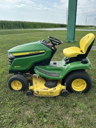 Image of John Deere X390 Primary image