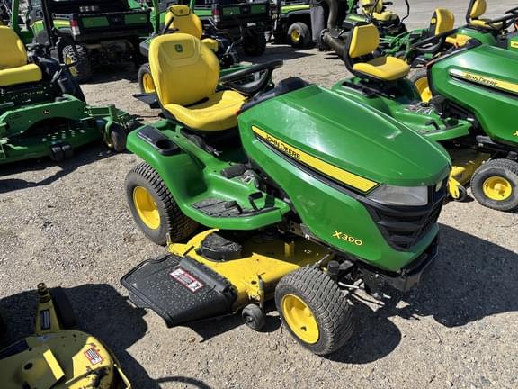 Image of John Deere X390 equipment image 2