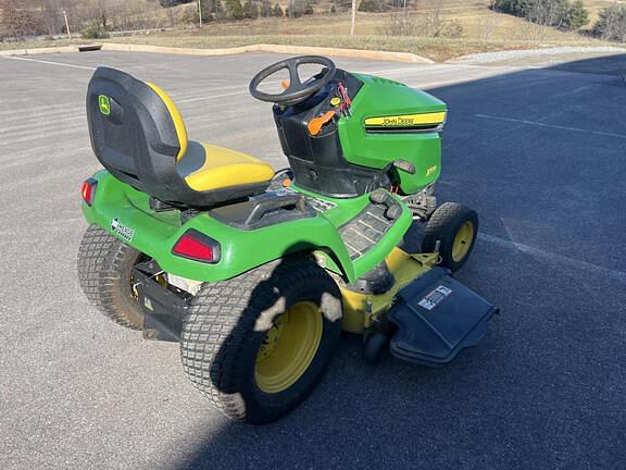 Image of John Deere X570 equipment image 3