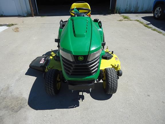 Image of John Deere X570 equipment image 2