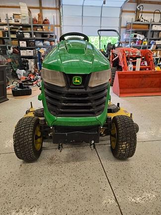 Image of John Deere X570 equipment image 3