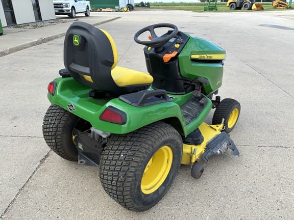 Image of John Deere X570 equipment image 2