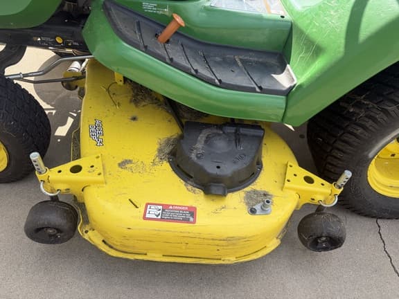 Image of John Deere X570 equipment image 4