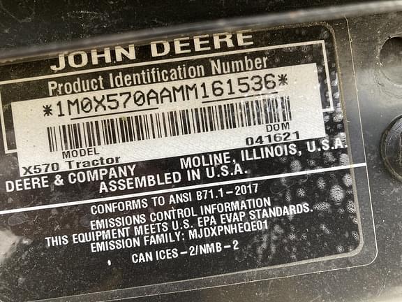 Image of John Deere X570 equipment image 4