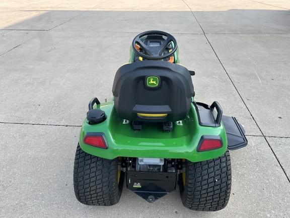 Image of John Deere X570 equipment image 4