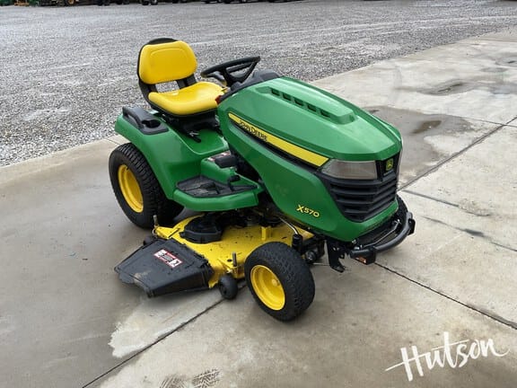 2021 John Deere X570 Equipment Image0