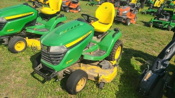Image of John Deere X580 equipment image 1
