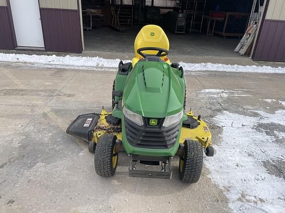 Image of John Deere X580 equipment image 3