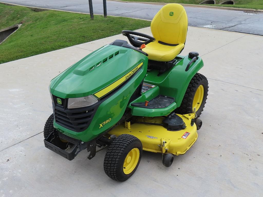 Image of John Deere X580 Primary image