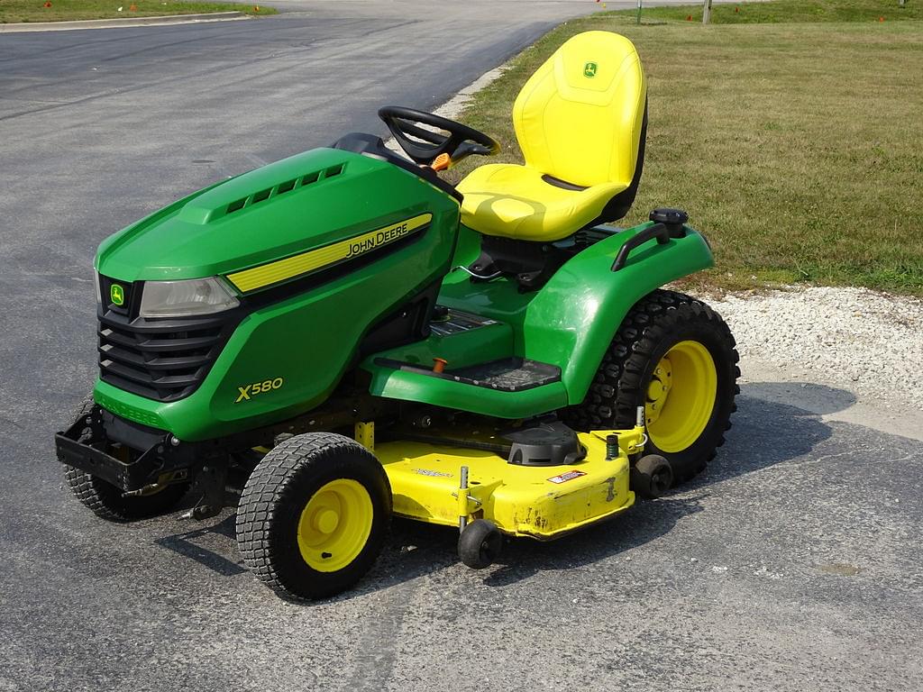 Image of John Deere X580 Primary image