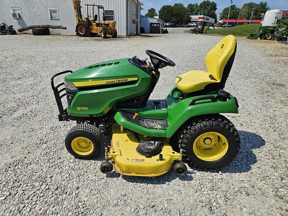 Image of John Deere X580 Image 0